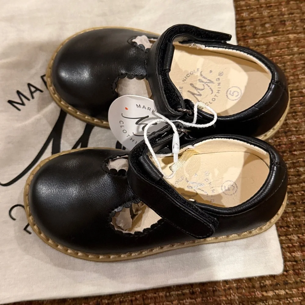 MARIE NICOLE girls T-Strap Mary Jane Hard Sole Shoes